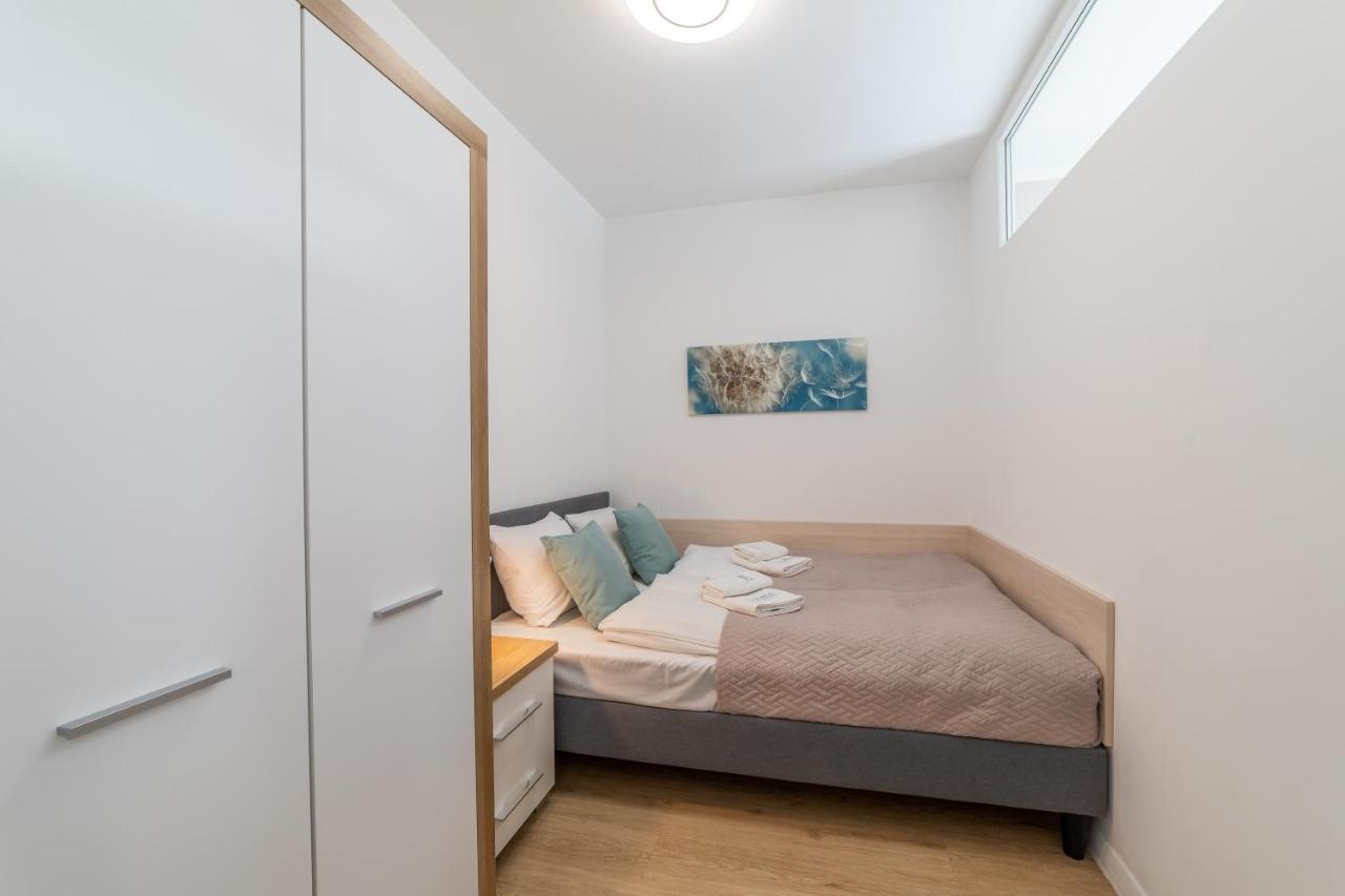 Ambria Apartments Centrum Świnoujście Exteriör bild