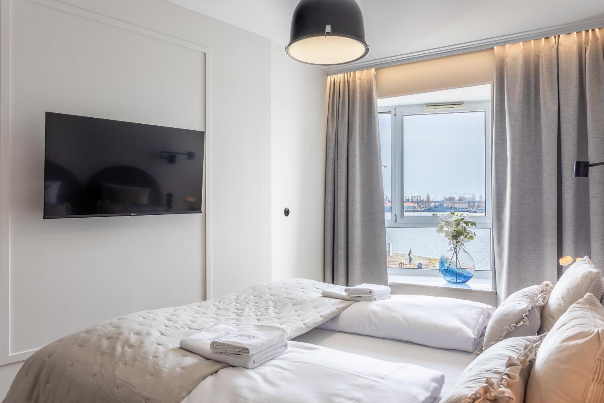 Ambria Apartments Centrum Świnoujście Exteriör bild